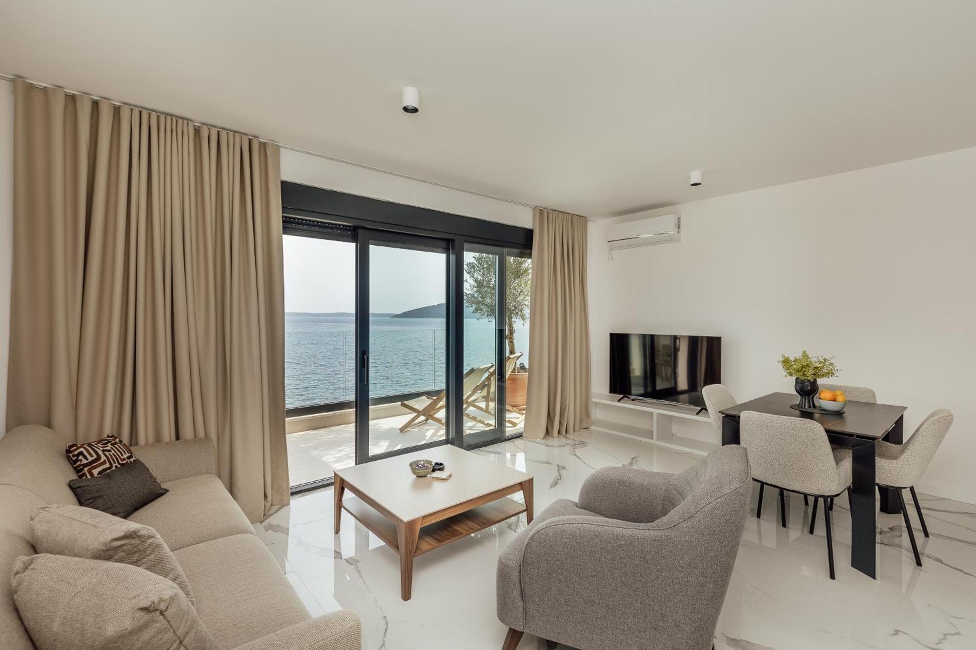 Savina Beachfront Oasis Herceg Novi Luaran gambar