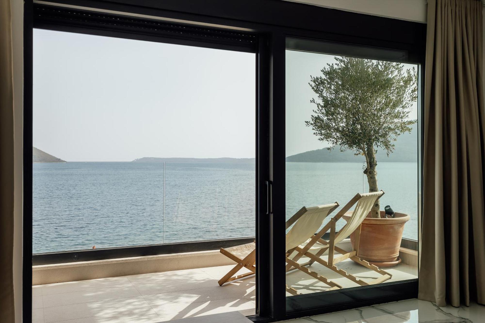 Savina Beachfront Oasis Herceg Novi Luaran gambar